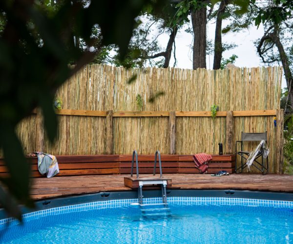 Plunge pool at the main deck